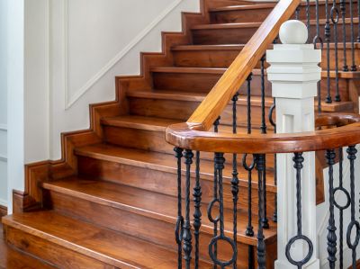 Professional Wood Stairs Work